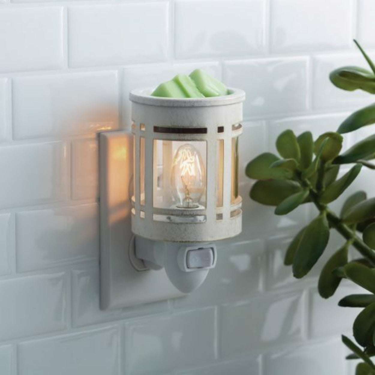 Pluggable Fragrance Warmer Mission Lifestyle