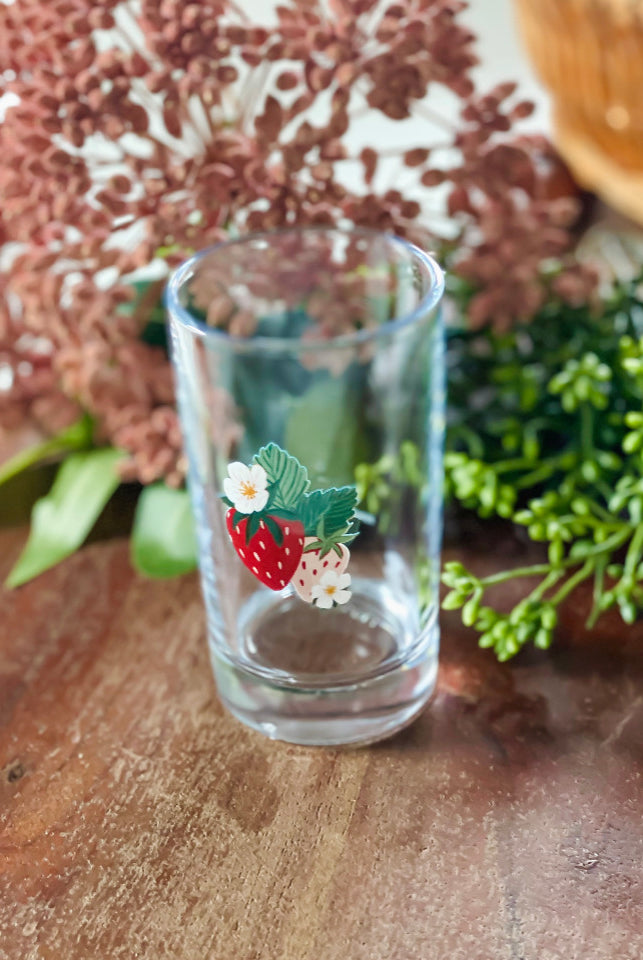 Strawberry Patch Mini Juice Glass Top